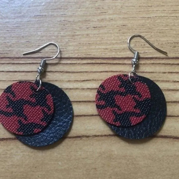 Hand‎ Crafted earrings - Picture 2 of 6